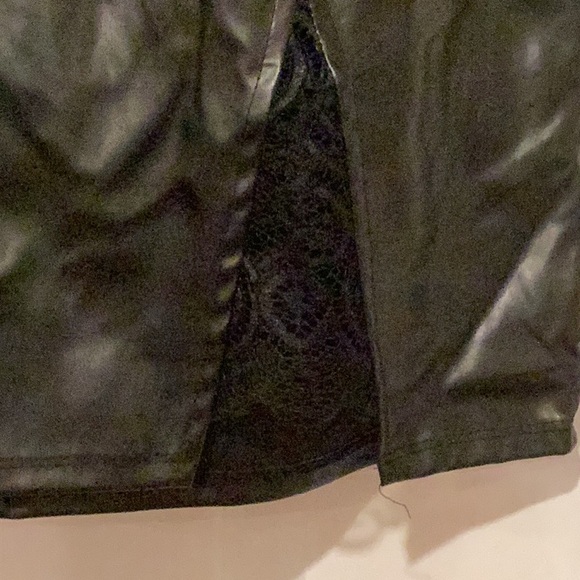 Women’s Pleather Mini Skirt Black - Picture 2 of 3